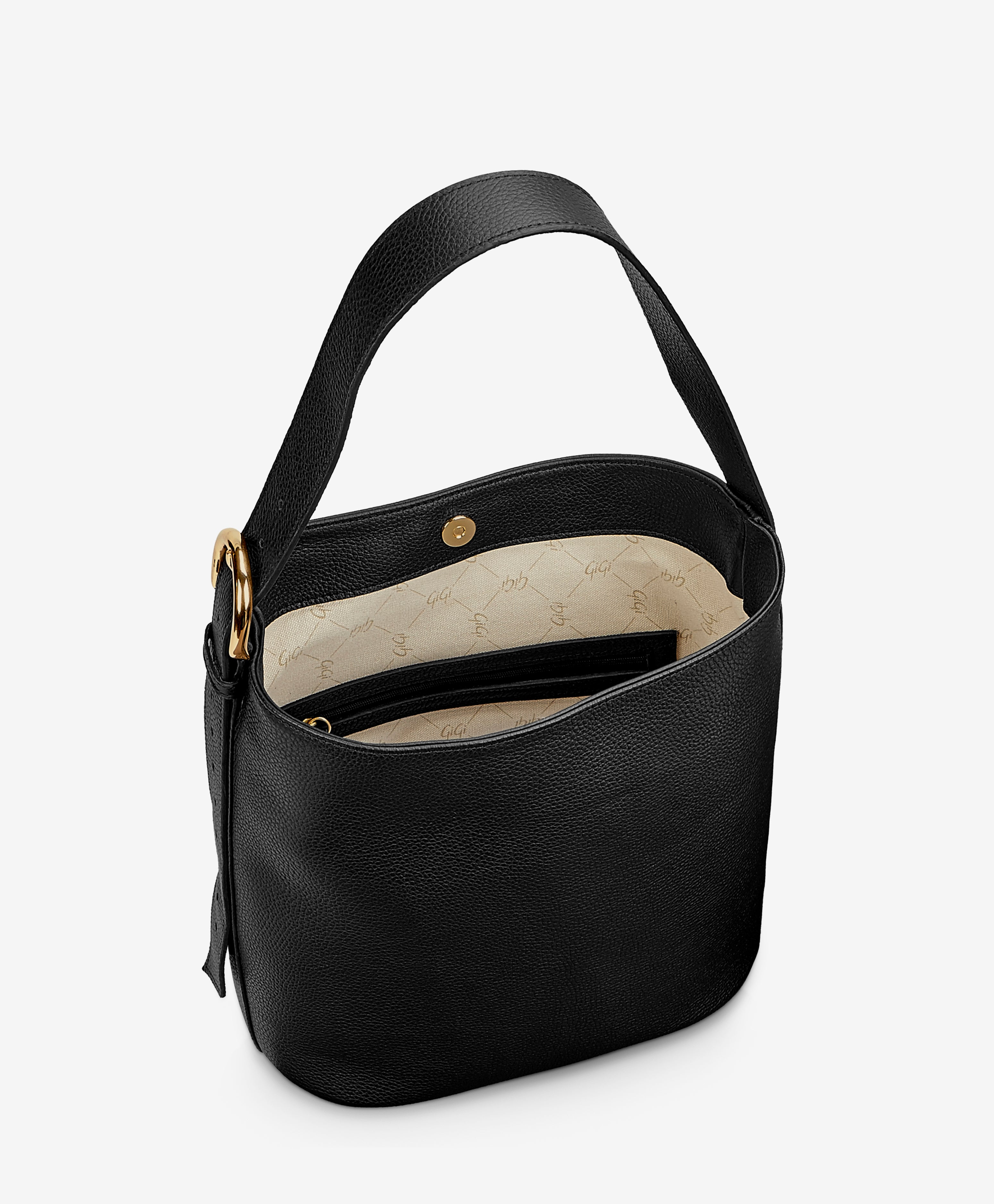 Avery Bucket Bag
