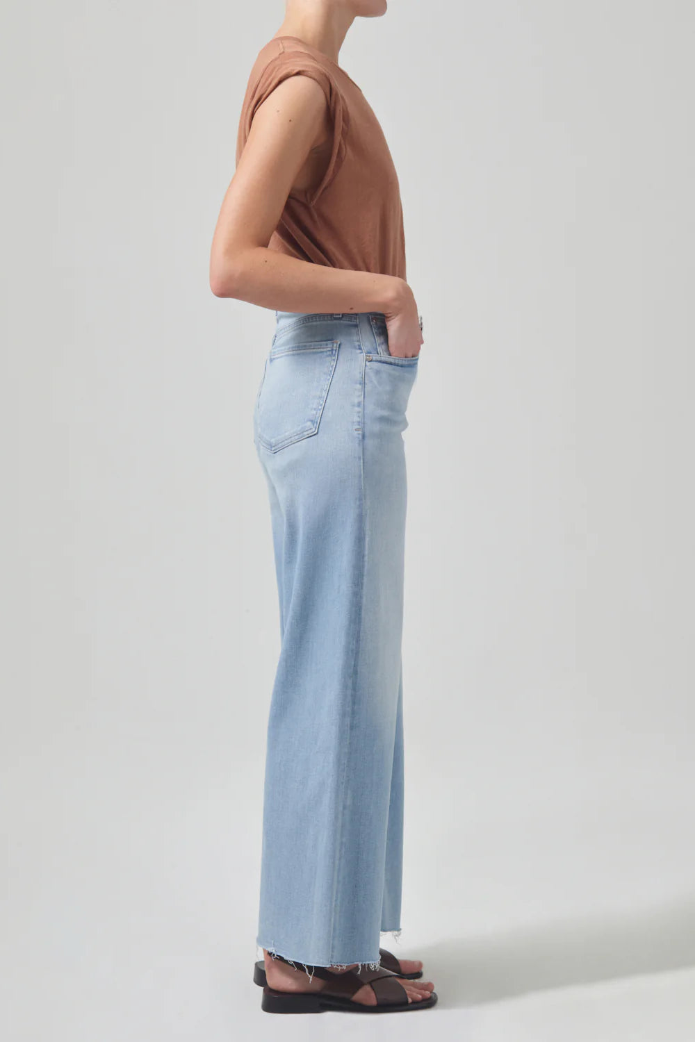 Lyra Crop Wide Leg Jean