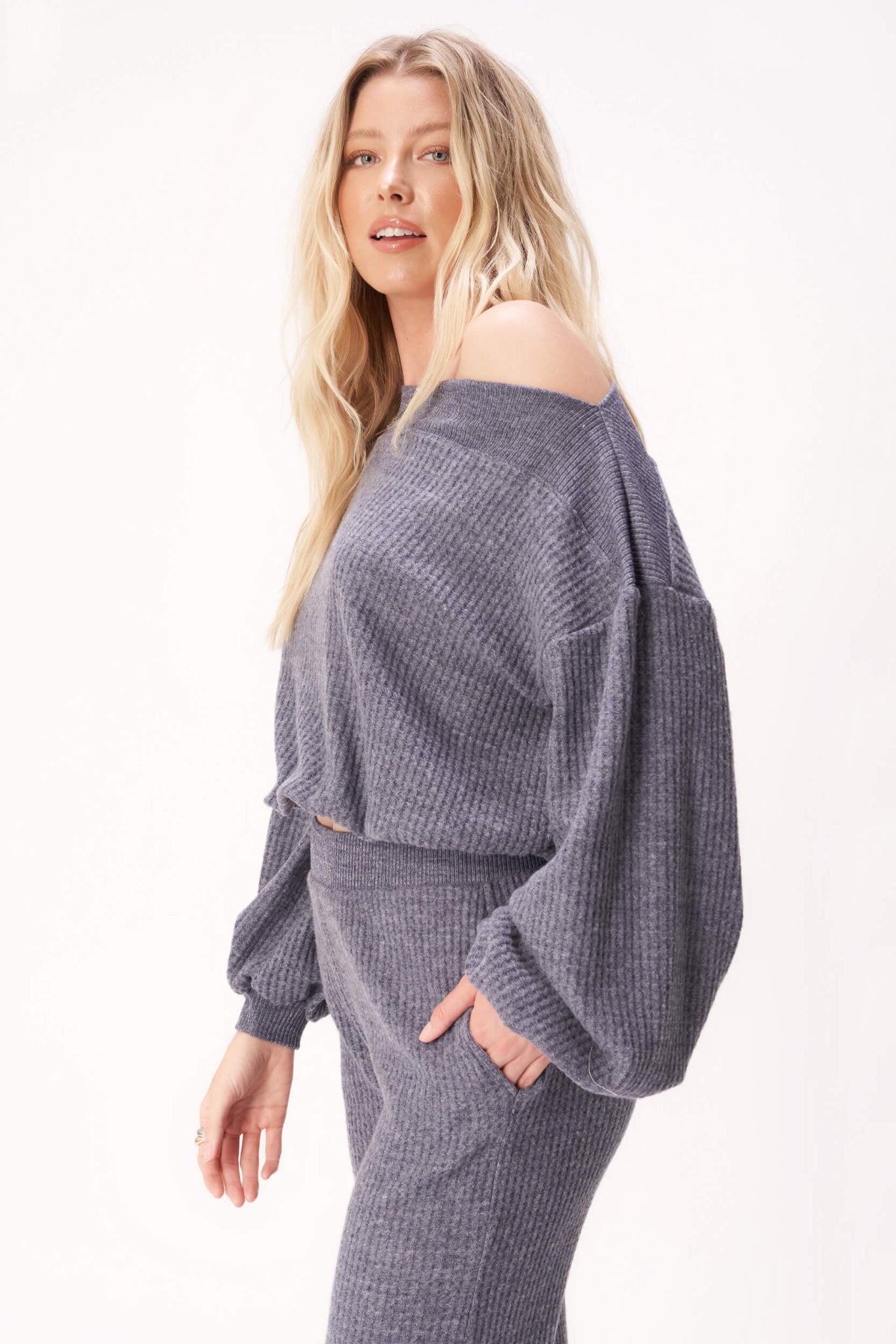 On a Cloud Thermal Bubble Top